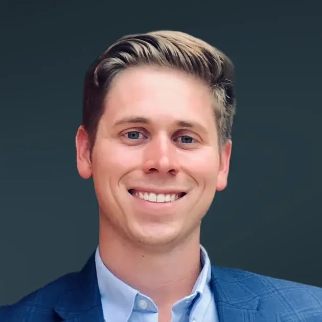 DeweyEvans-Headshot